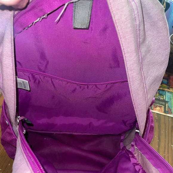 The North Face Jester Backpack - Picture 7 of 11